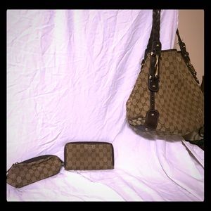 COPY - Gucci bag with wallet and make up bag
